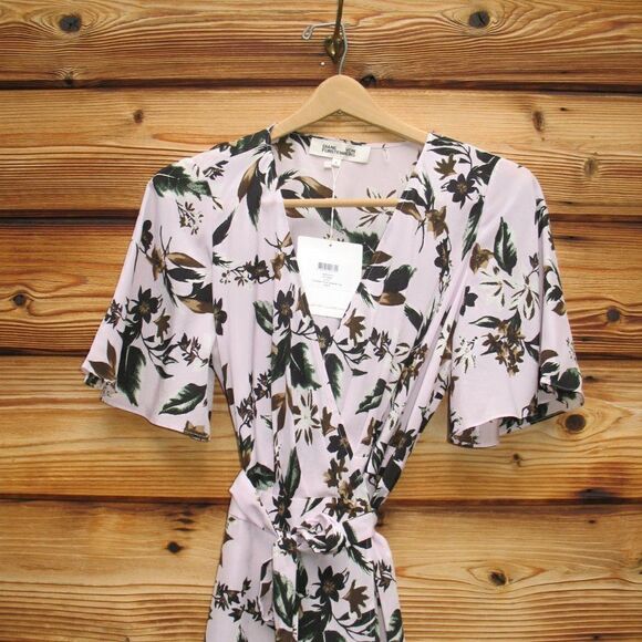 NWT Diane Von Furstenberg Lavender Silk Wrap Dress - Picture 5 of 10